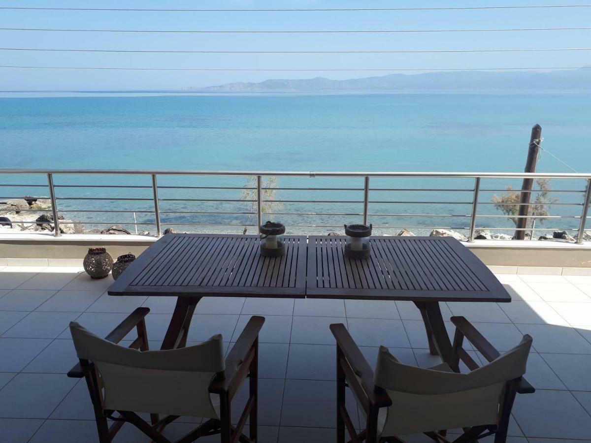 Vrachati Sea Front House Káto Ássos Eksteriør bilde